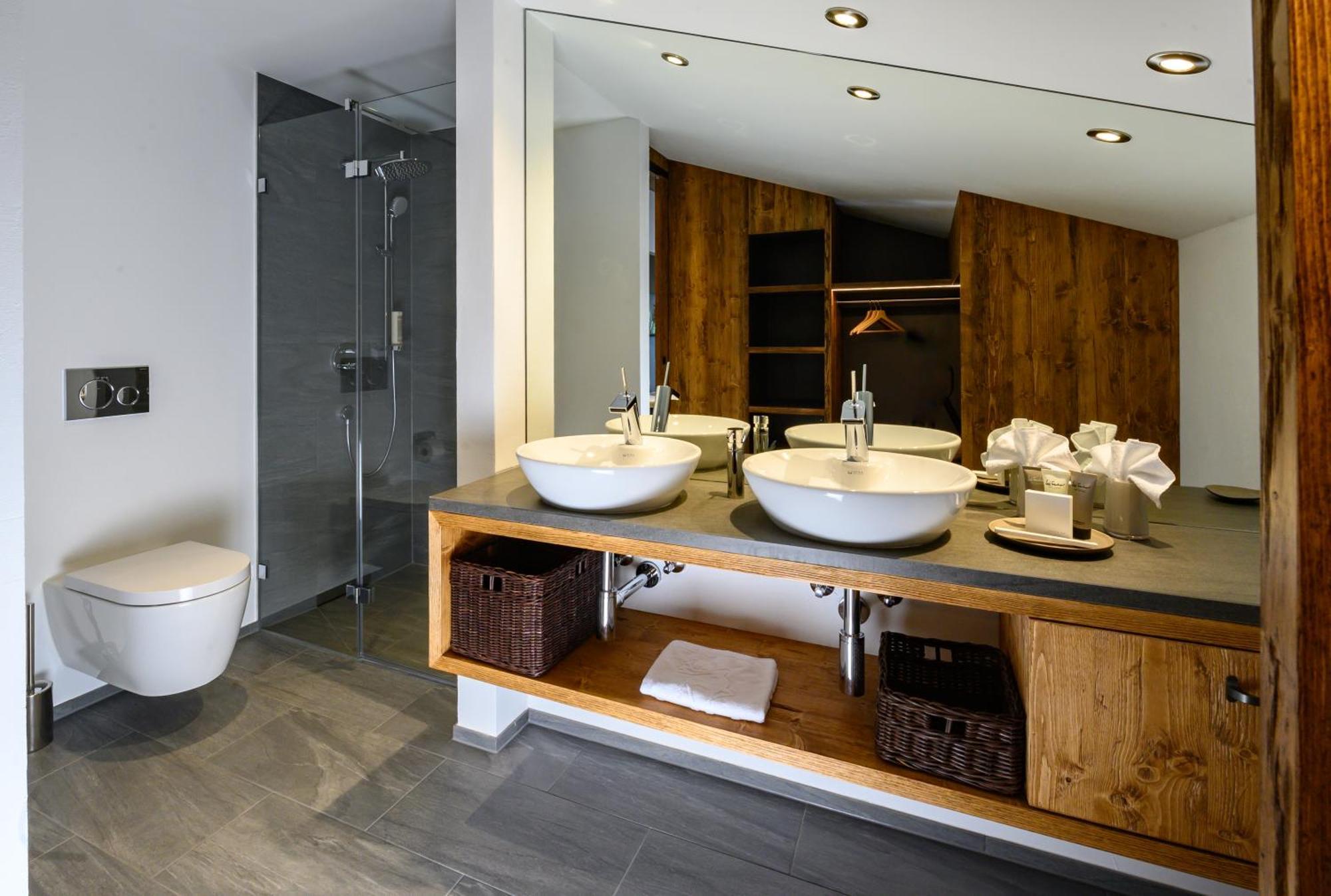 La Val Hotel & Spa Breil/Brigels Bagian luar foto