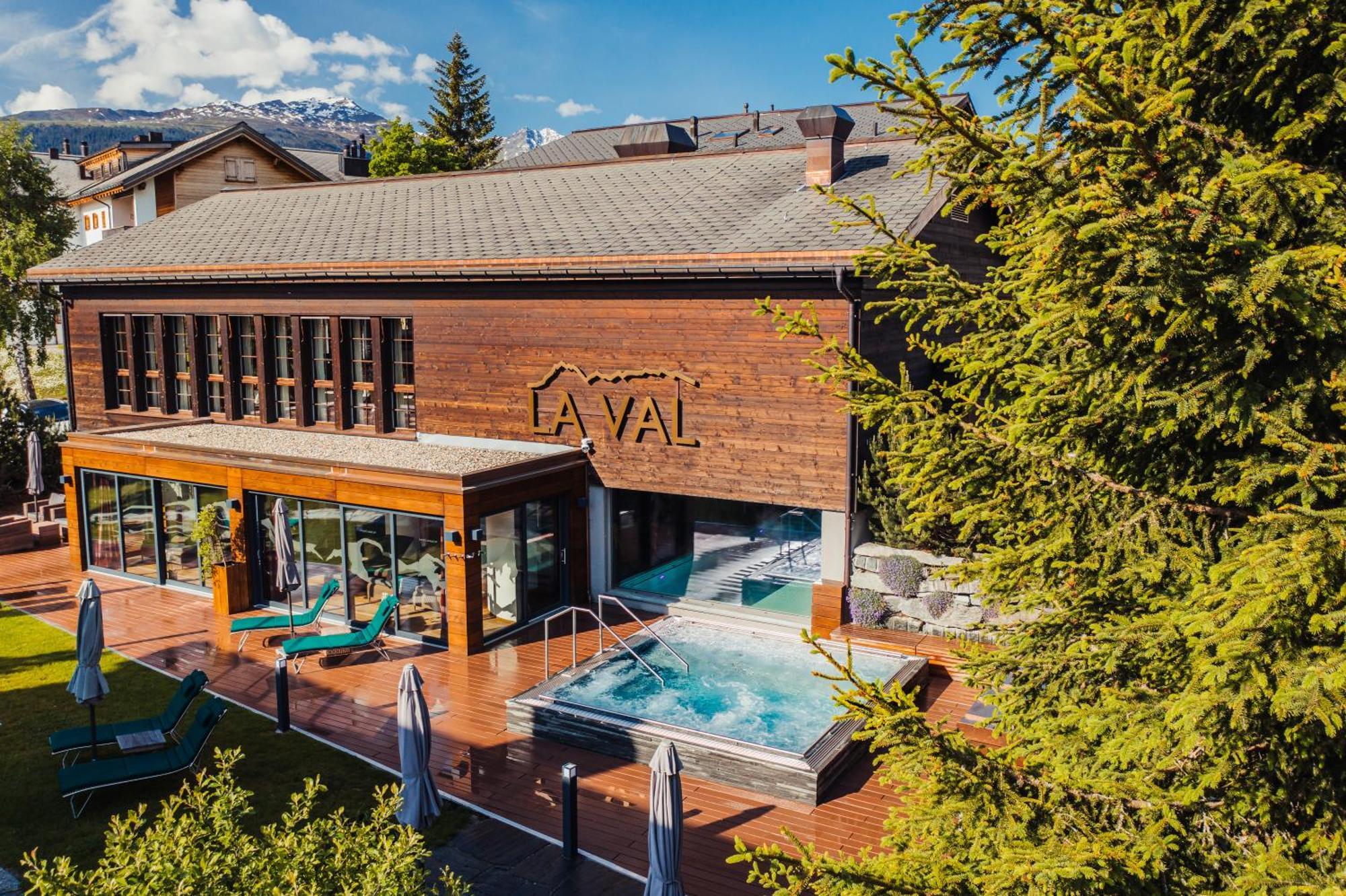 La Val Hotel & Spa Breil/Brigels Bagian luar foto