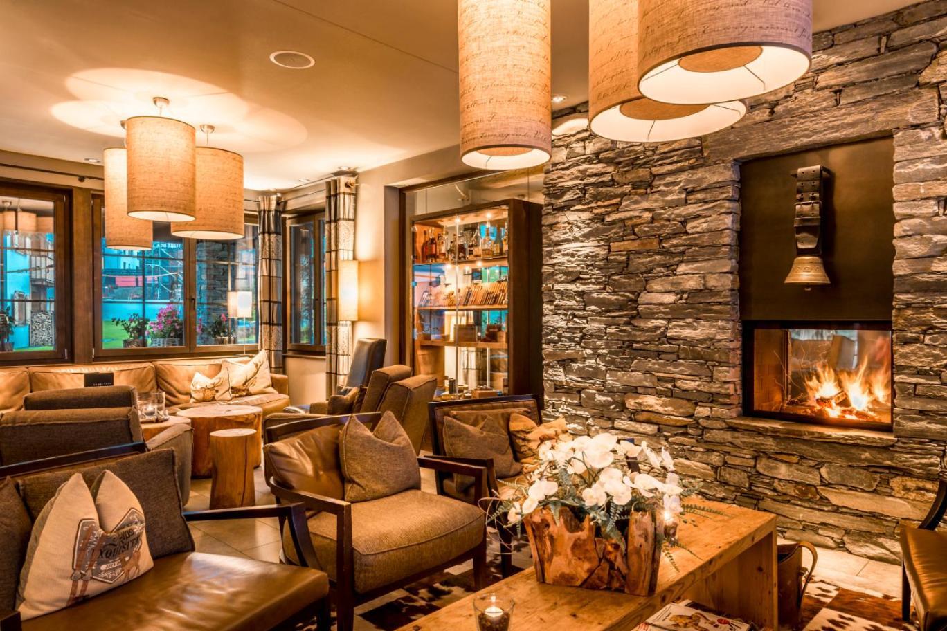 La Val Hotel & Spa Breil/Brigels Bagian luar foto